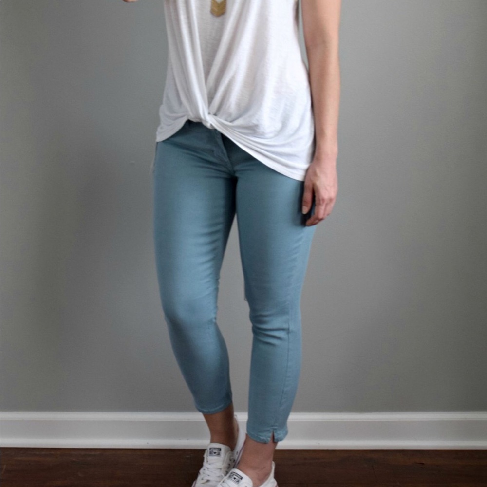 Just Black Ethan skinny Capri w/ split hem